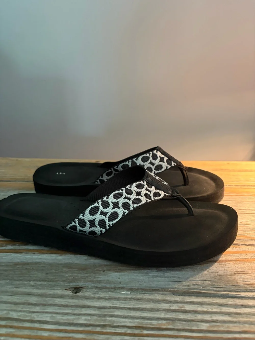 Coach Black Flip Flop Sandals with White Patterned Straps - Picture 1 of 4